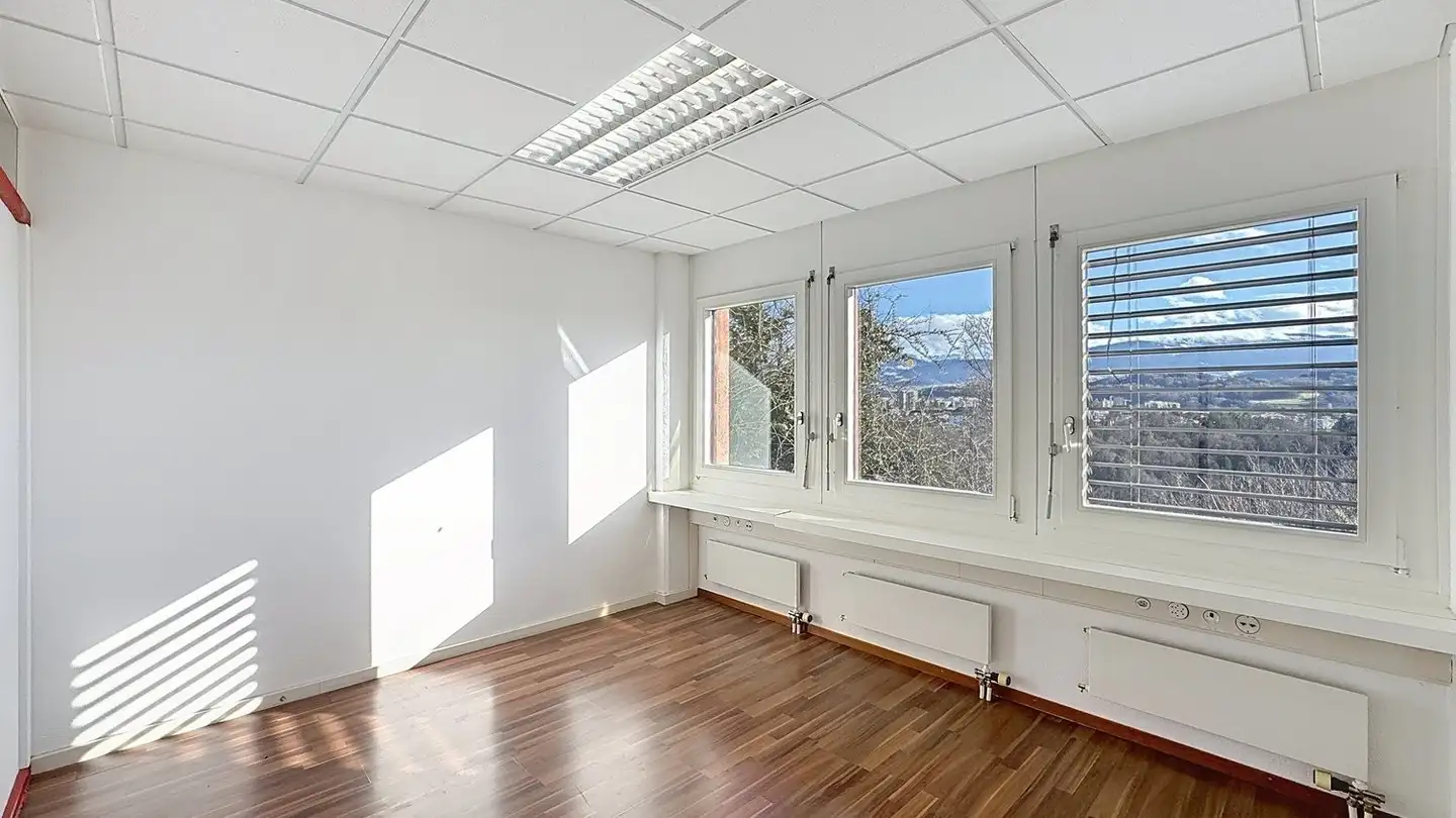 Gewerbe mieten - Route De La Glâne 107, 1752 Villars-sur-Glâne - Foto 2