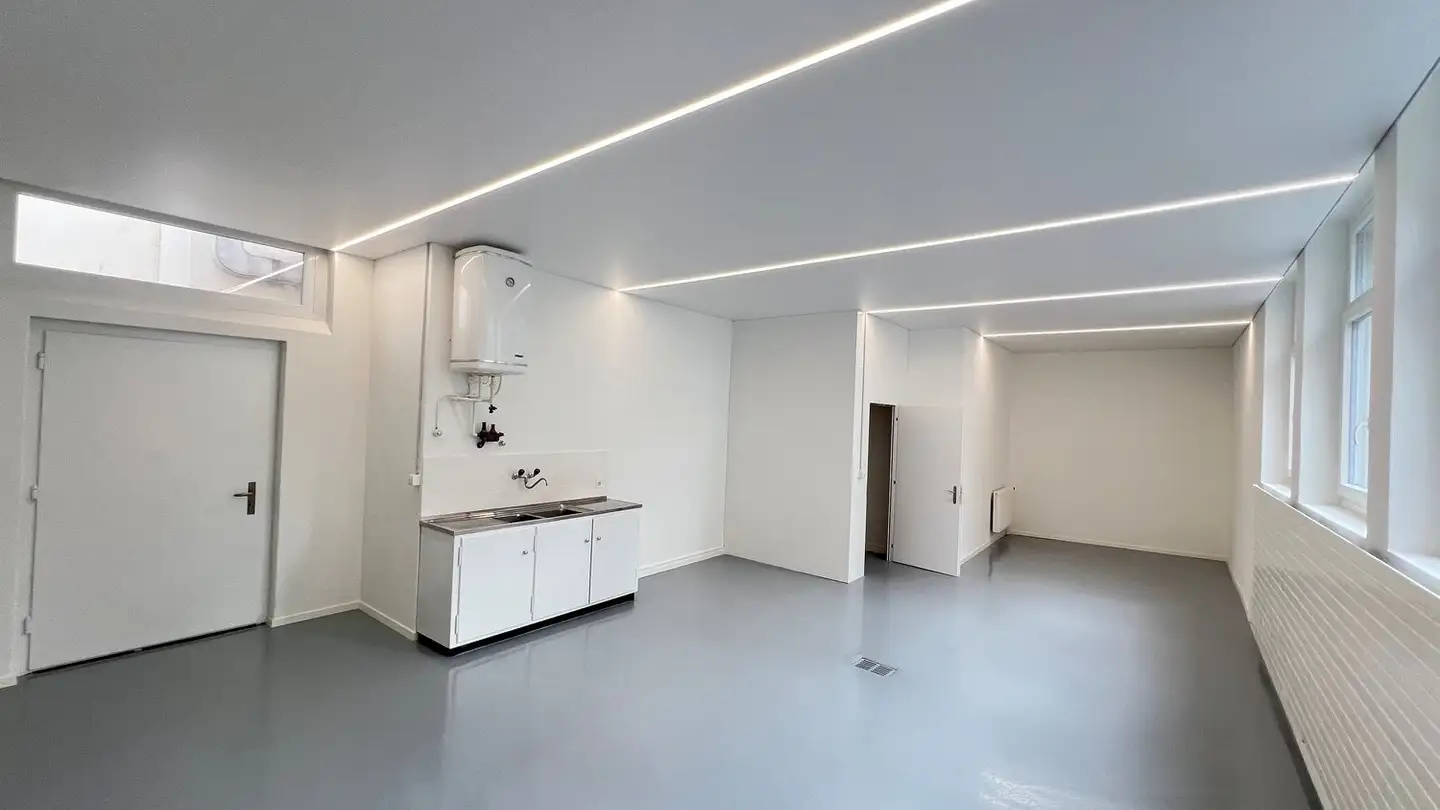 Commercial for rent - Centralstrasse 4, 2540 Grenchen - Photo 3