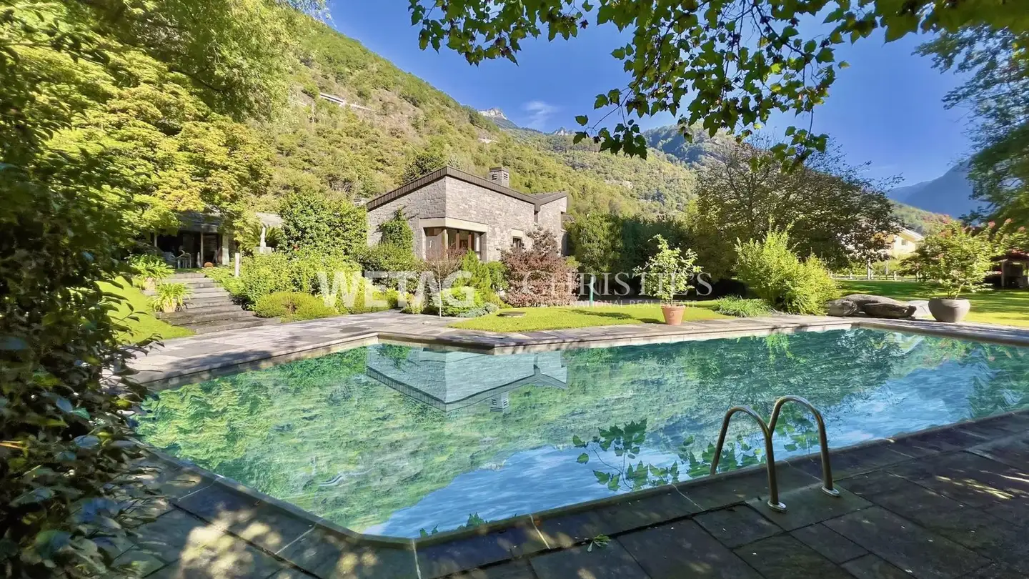 Villa for sale - 6537 Grono - Photo 2