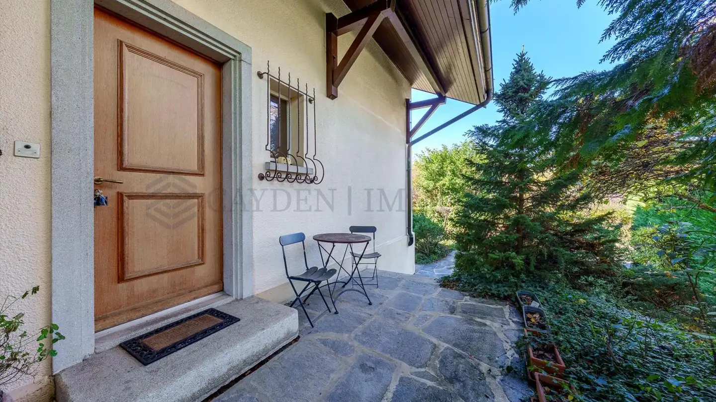 Single house for sale - 1234 Vessy