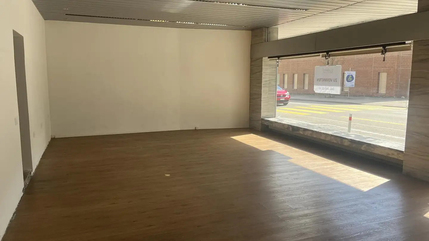Gewerbe mieten - Bahnhofstrasse 9, 6110 Wolhusen