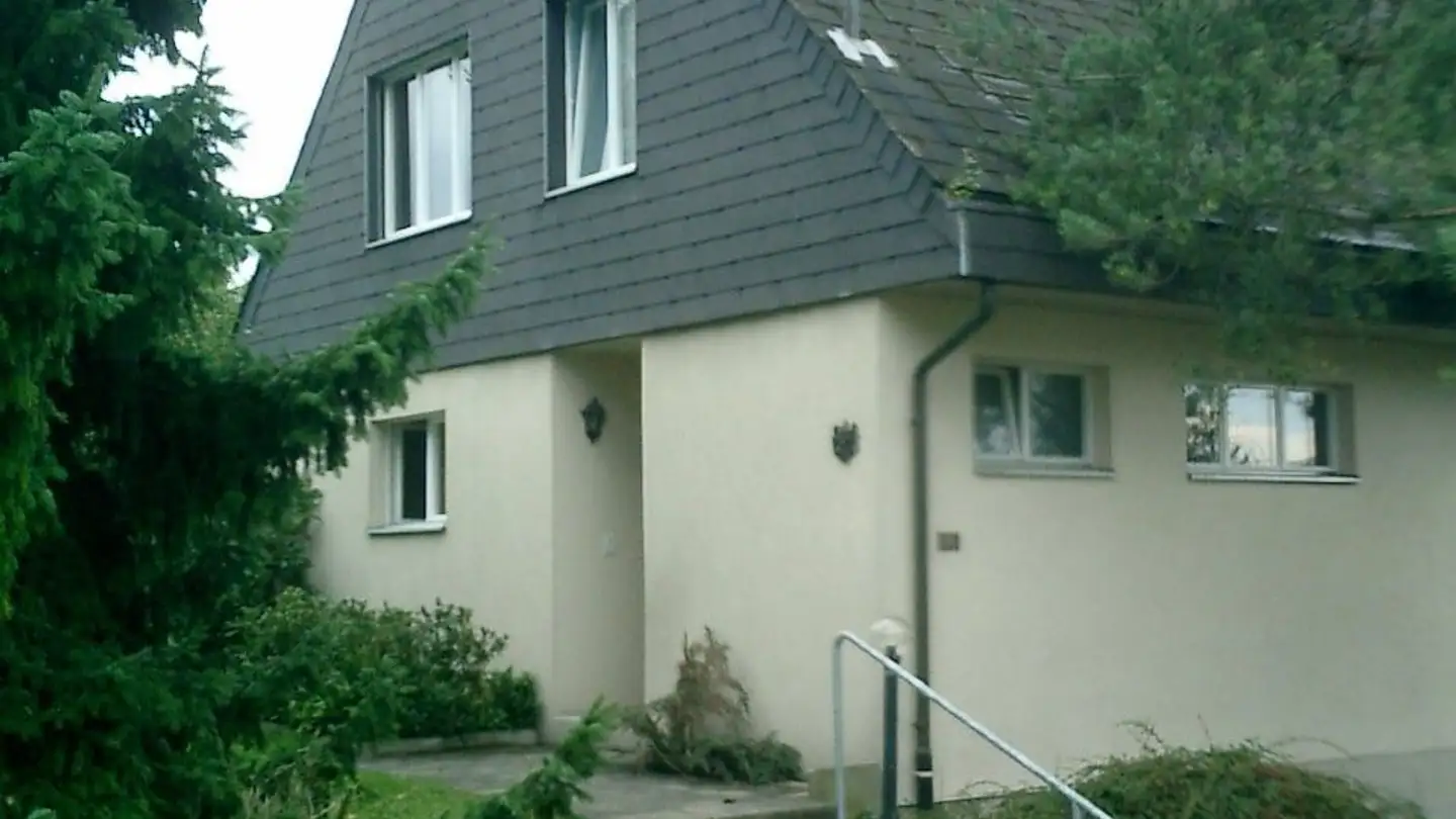 Single house for rent - Gartenweg 6, 4143 Dornach