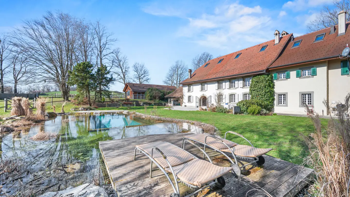 Casa singola in vendita - 1528 Surpierre