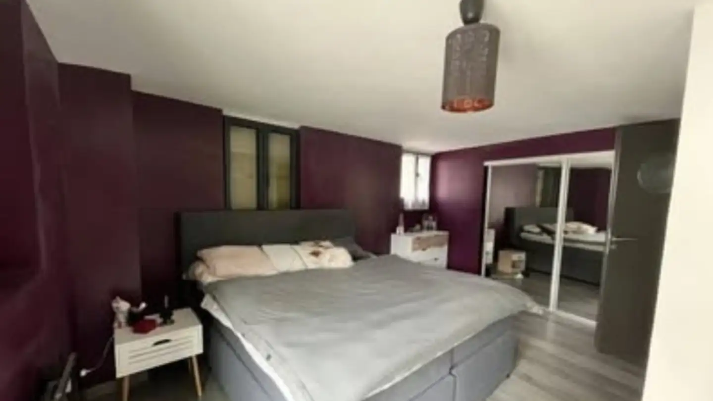 Single room for rent - 1981 Vex