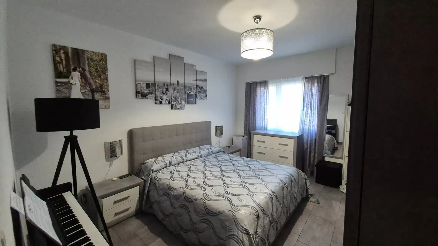 Appartement à louer - Via Tellina 3, 6592 S. Antonino