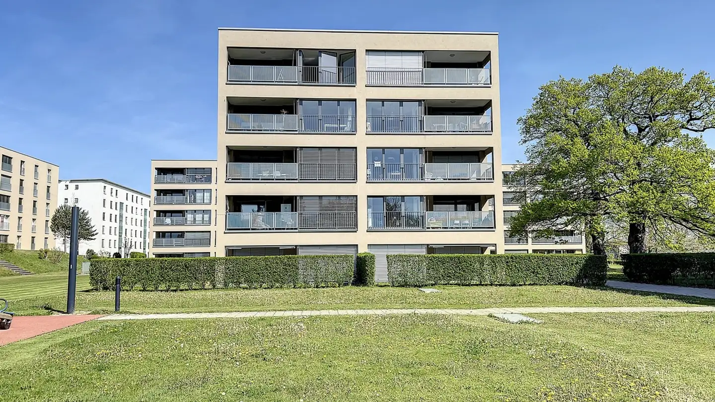 Überdachter Parkplatz mieten - Rue Des Grand-Chênes 8, 1752 Villars-sur-Glâne - Foto 3