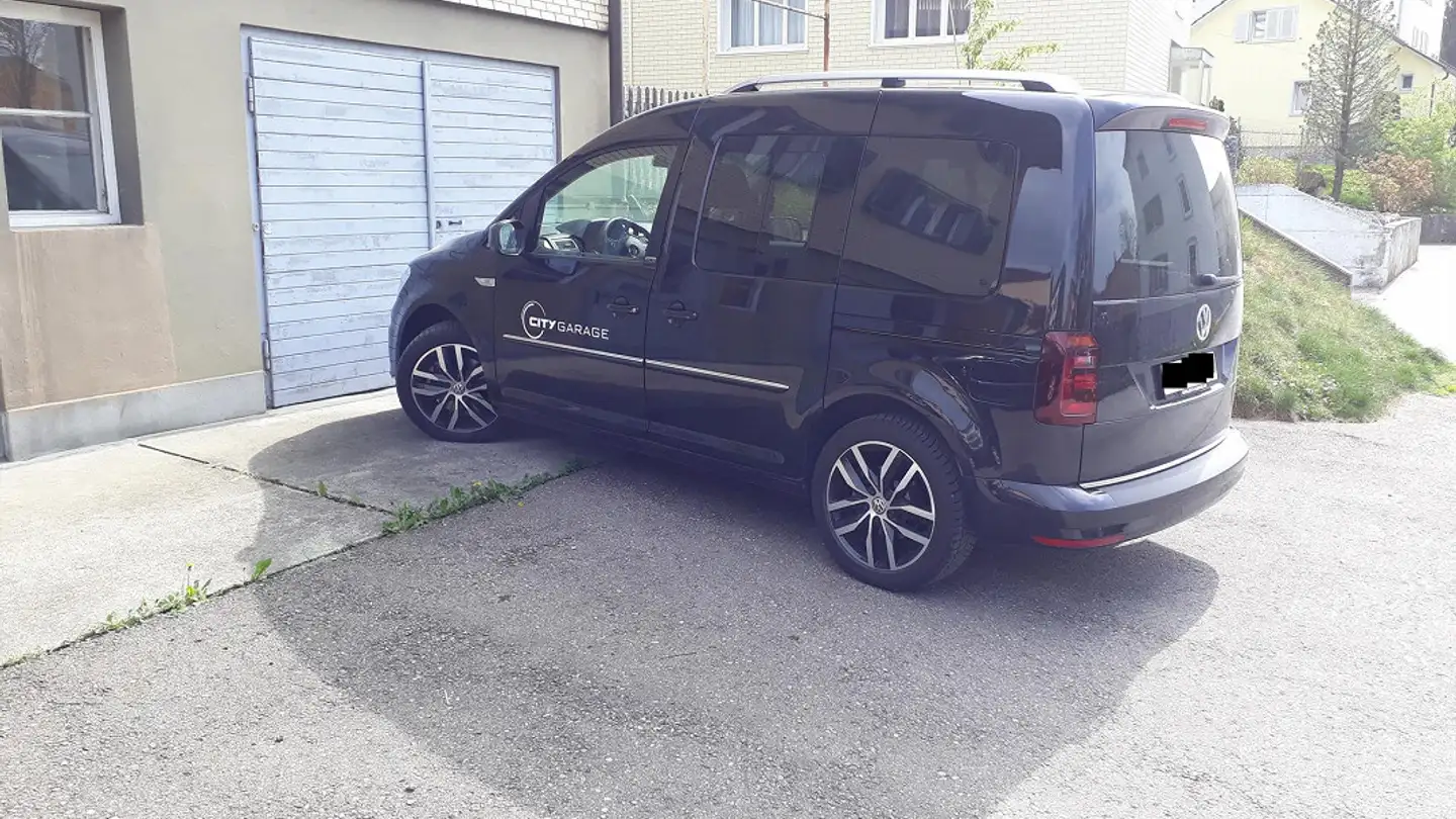 Outdoor parking space for rent - Martinsbruggstrasse 44a, 9016 St. Gallen