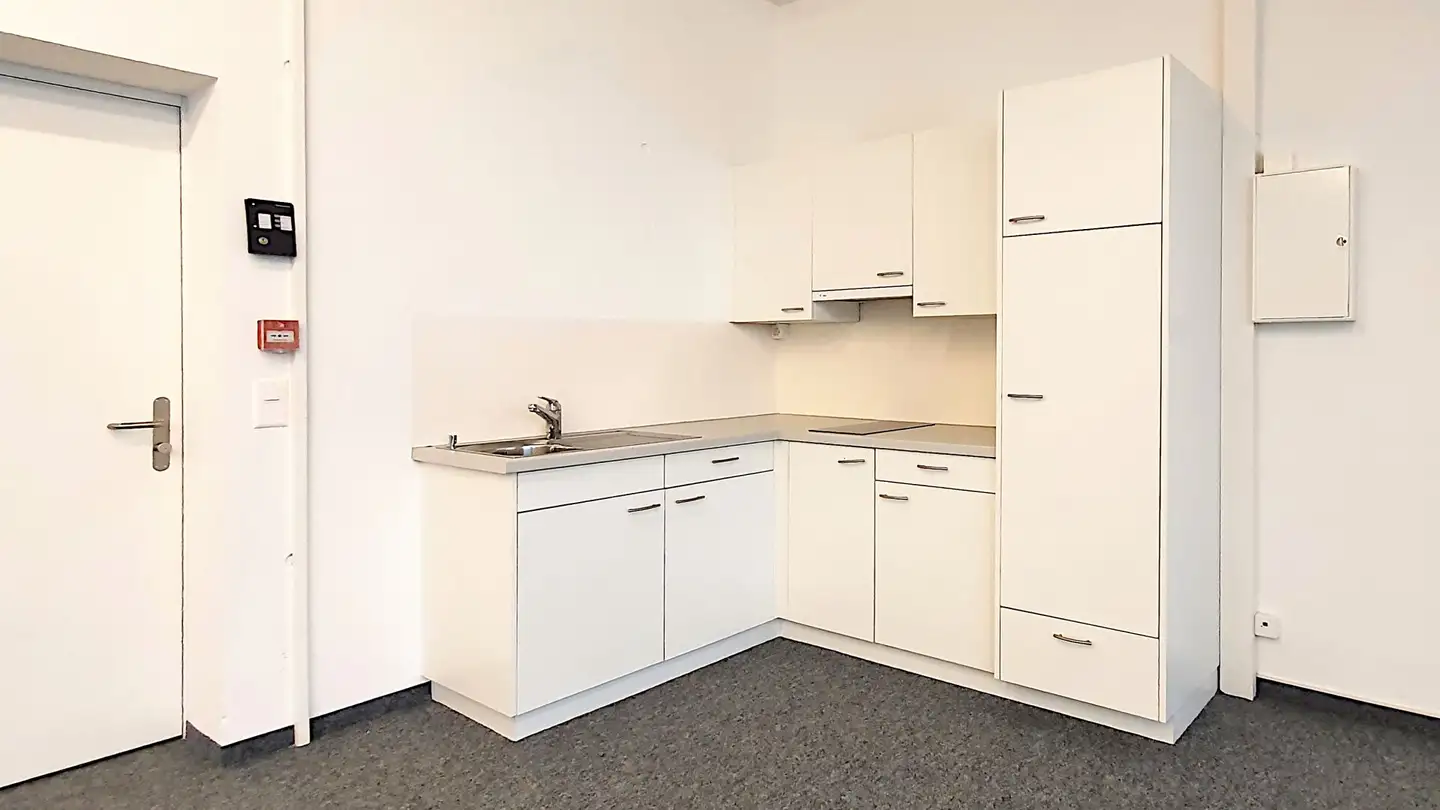 Shop for rent - Sternenfeldstrasse 14, 4127 Birsfelden - Photo 3