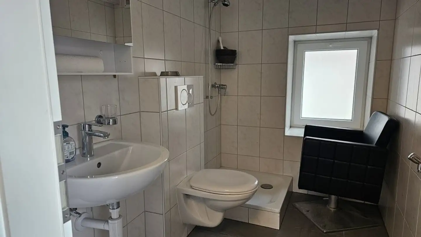 Commerciale in affitto - Ruelle Du Pont 2, 1618 Châtel-St-Denis - Foto 3