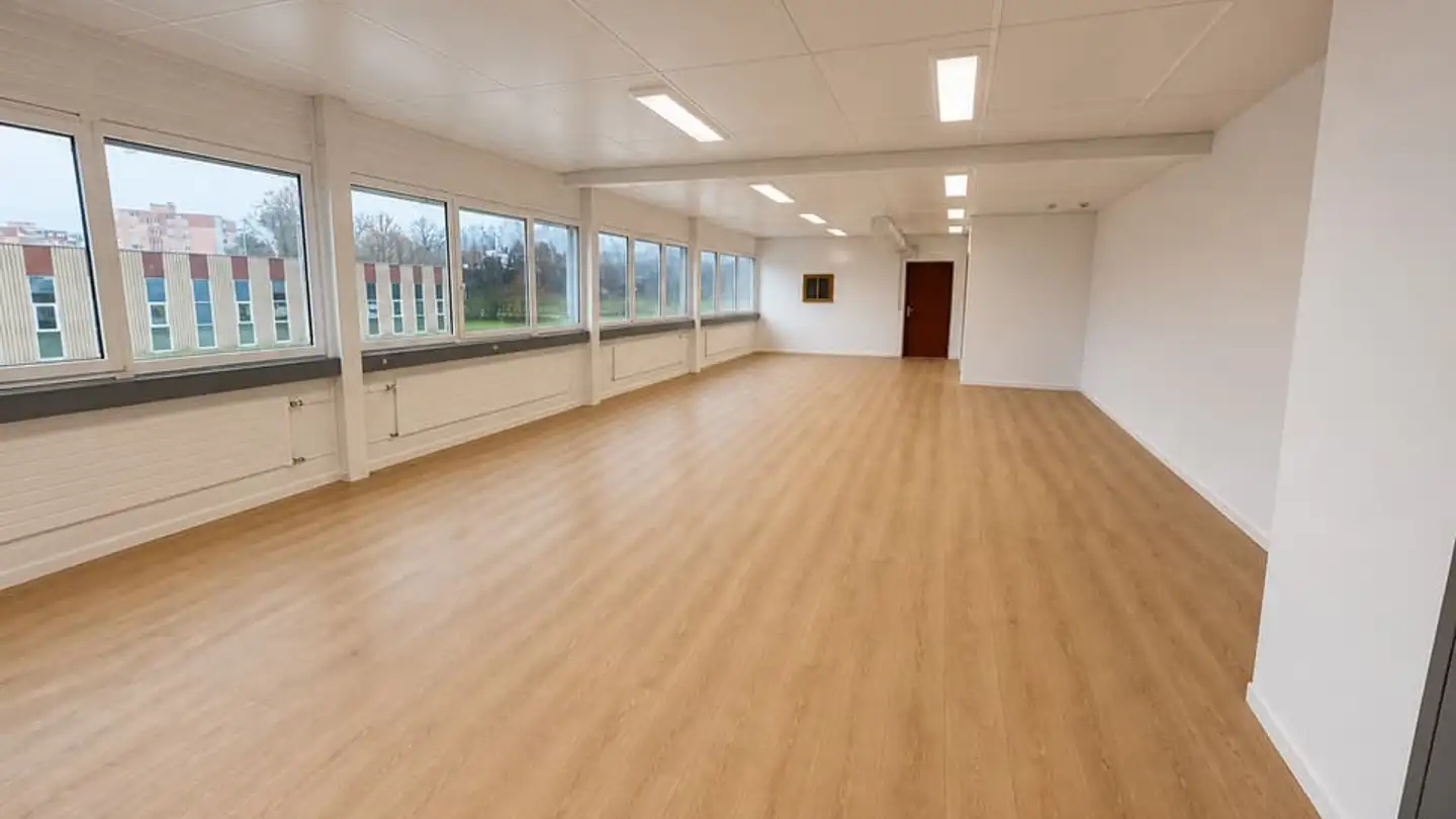 Commerciale in affitto - Chemin Des Grandes-Vies, 2900 Porrentruy - Foto 2