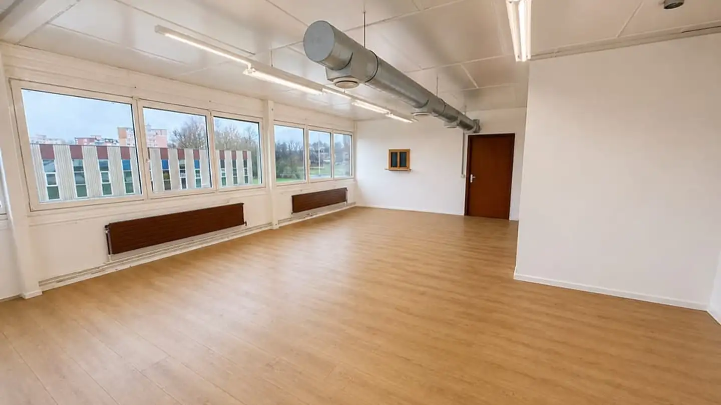 Commerciale in affitto - Chemin Des Grandes-Vies, 2900 Porrentruy - Foto 3