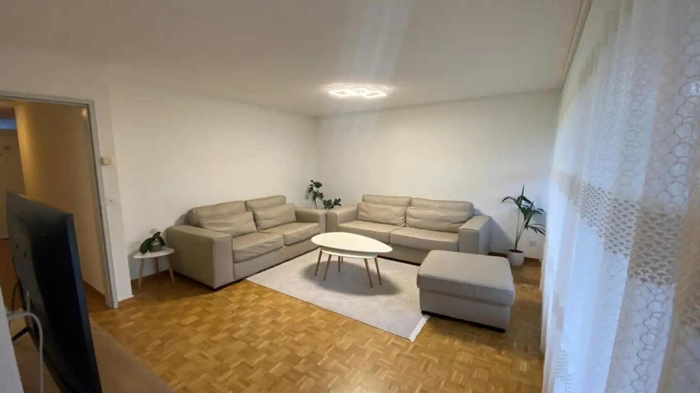 Appartamento in affitto - Aescherenstrasse 2, 4917 Melchnau