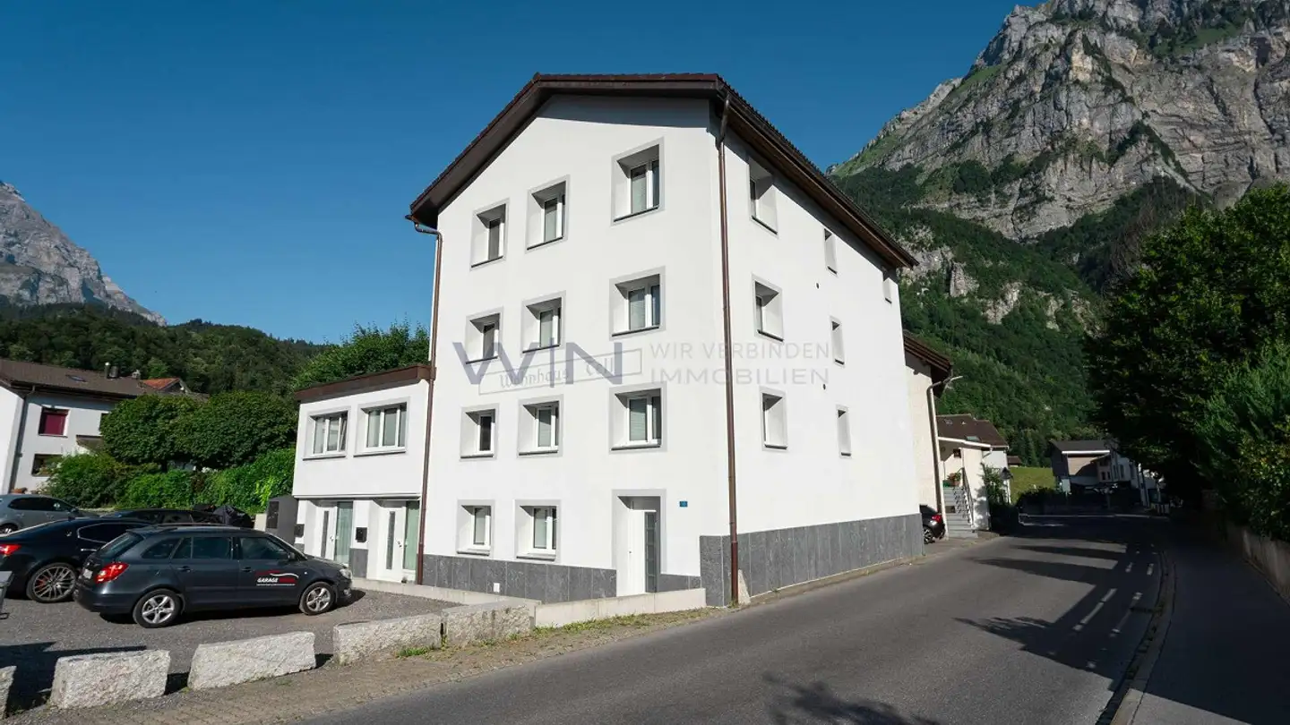 Mehrfamilienhaus kaufen - 8750 Glarus