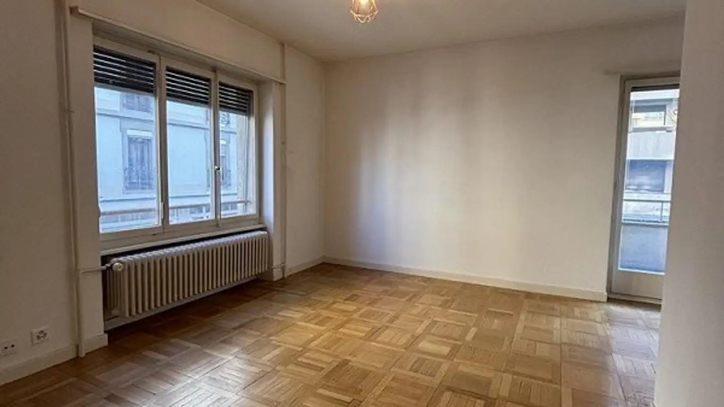 Apartment for rent - Place Des Augustins 11, 1205 Genève - Photo 3