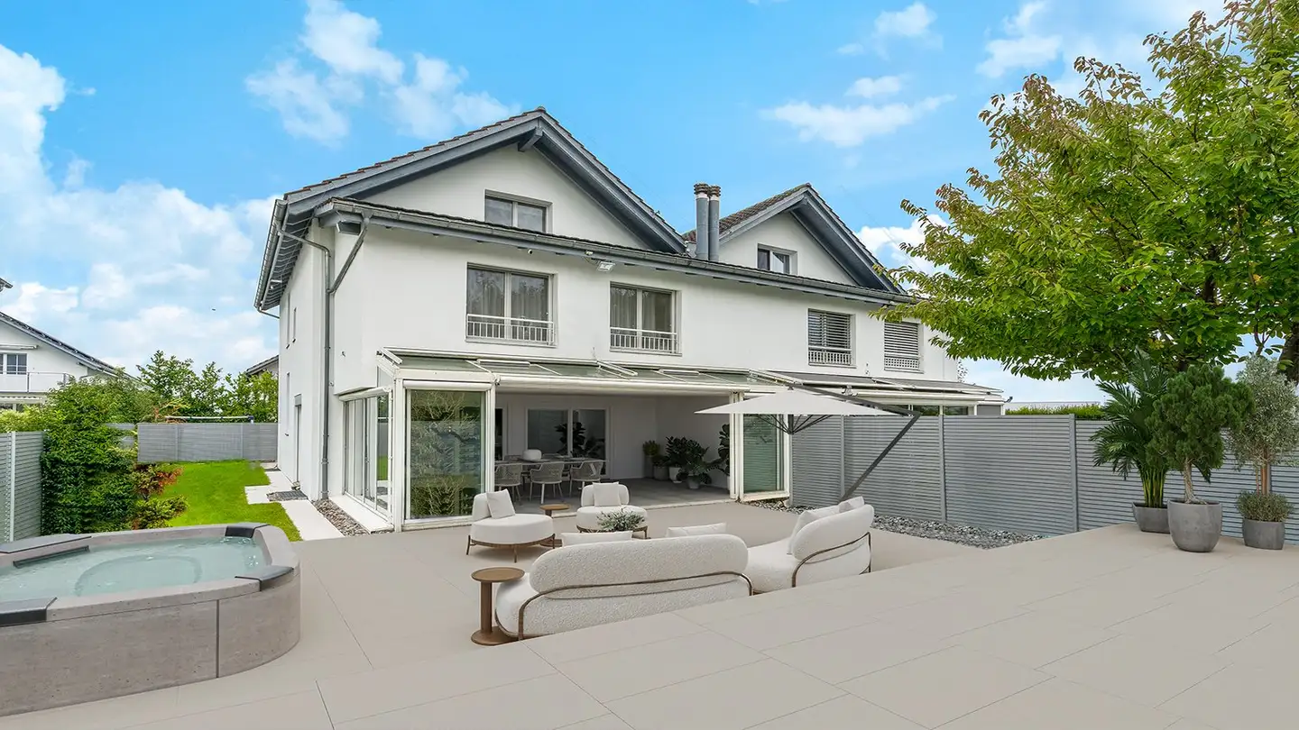 Semi-detached house for sale - 8172 Niederglatt ZH