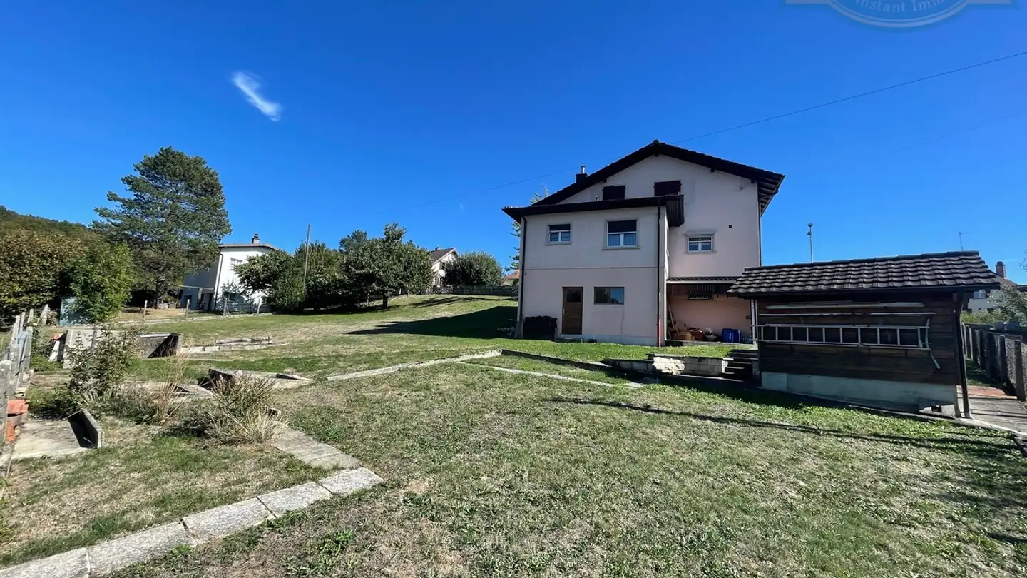 Single house for sale - 2926 Boncourt