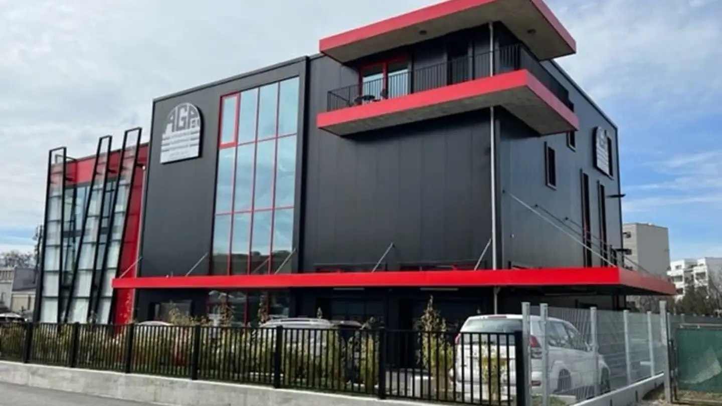 Garage individuel à louer - Rue Du Centre 142, 1025 St-Sulpice VD - Photo 2