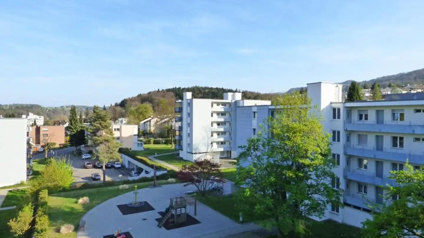 Parcheggio esterno in affitto - Finsterrütistrasse 5, 8134 Adliswil