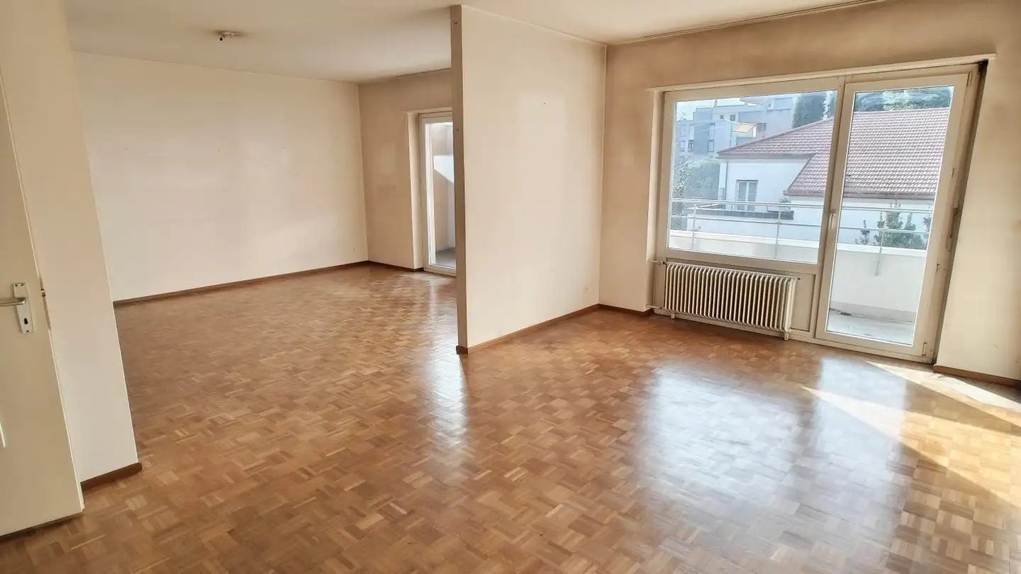 Apartment for rent - Viale Dei Faggi 10, 6900 Lugano - Photo 2