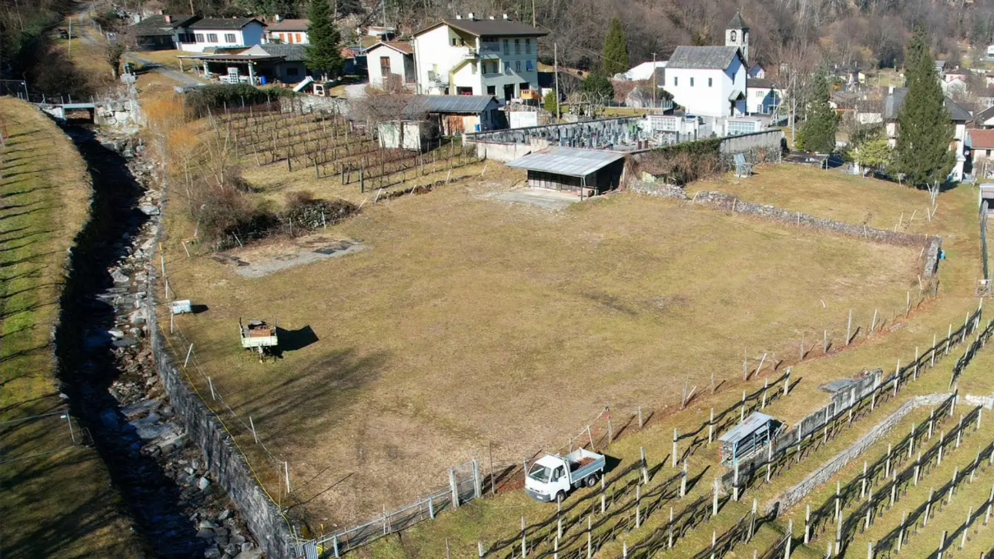 Constructible plot for sale - Via Carambra, 6526 Prosito - Photo 3