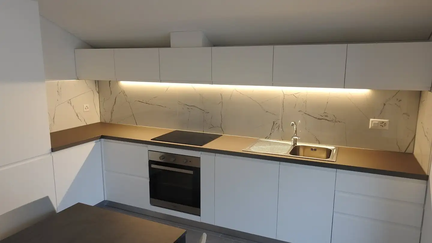 Appartement à louer - Via Lucomagno 93, 6710 Biasca