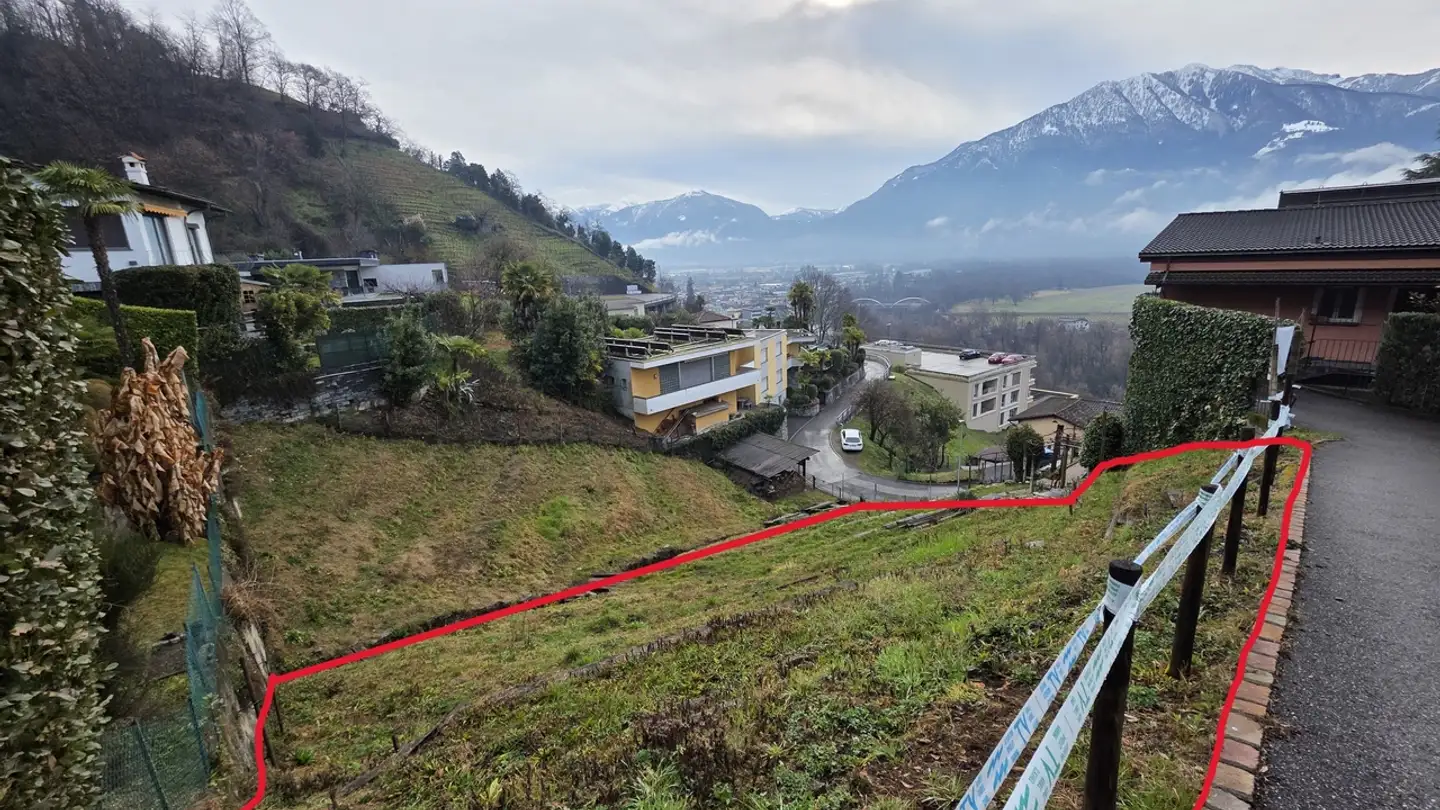 Terrain constructible à vendre - 6596 Gordola