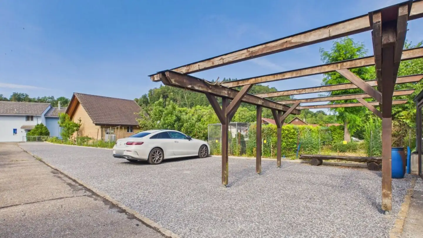 Parkplatz im Freien mieten - Hauptstrasse 112, 5075 Hornussen