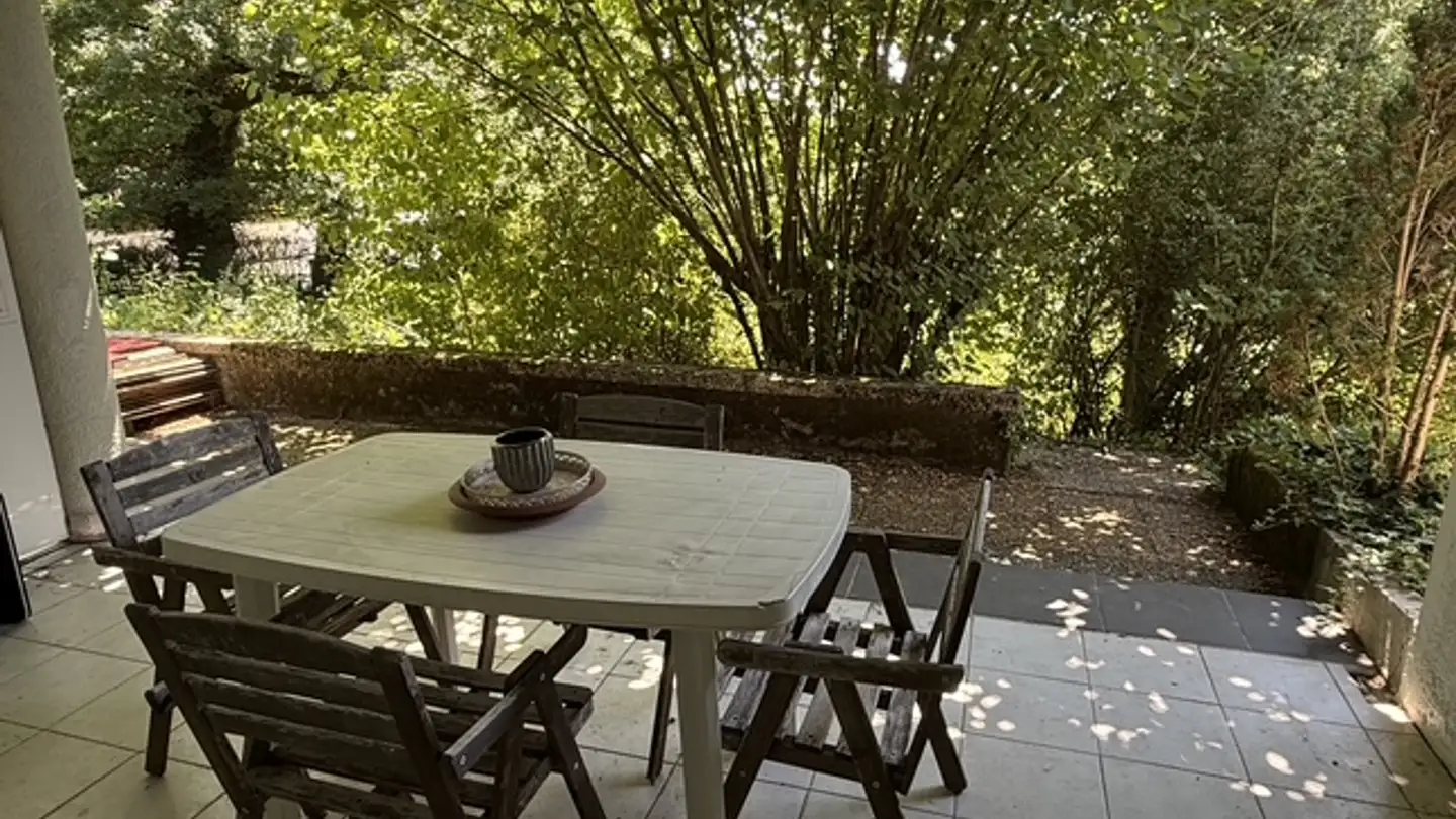 Semi-detached house for sale - 1293 Bellevue - Photo 2