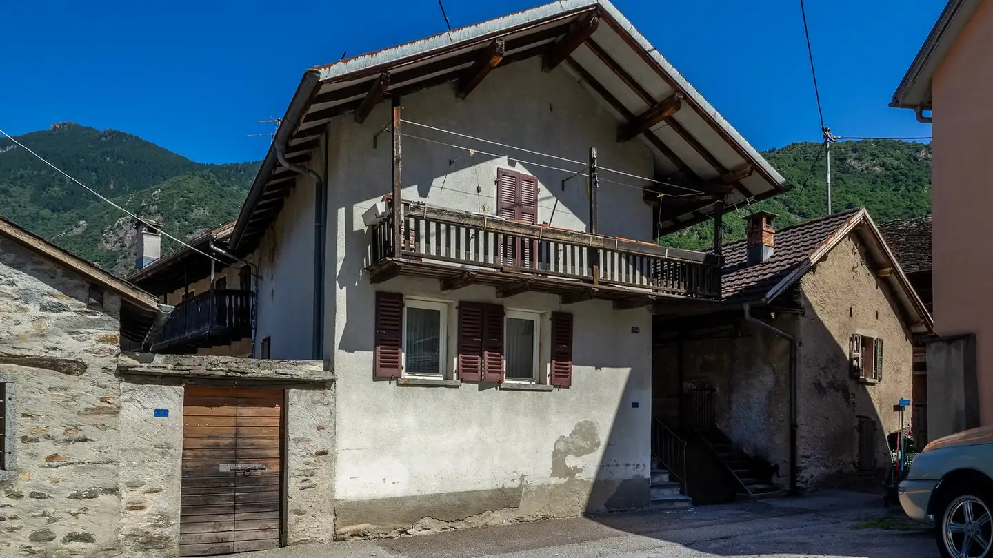 Casa singola in vendita - 6535 Roveredo GR