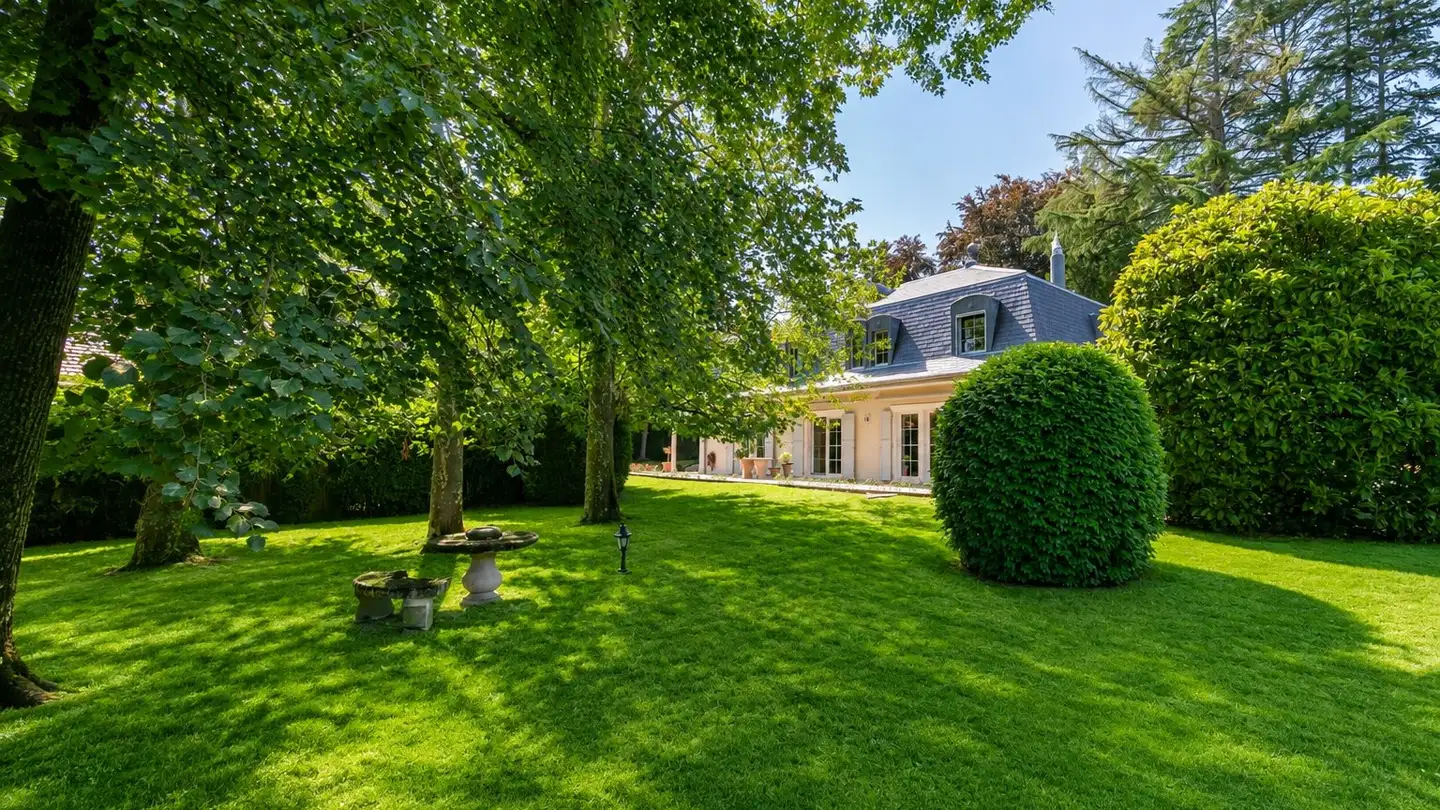 Single house for sale - 1296 Coppet
