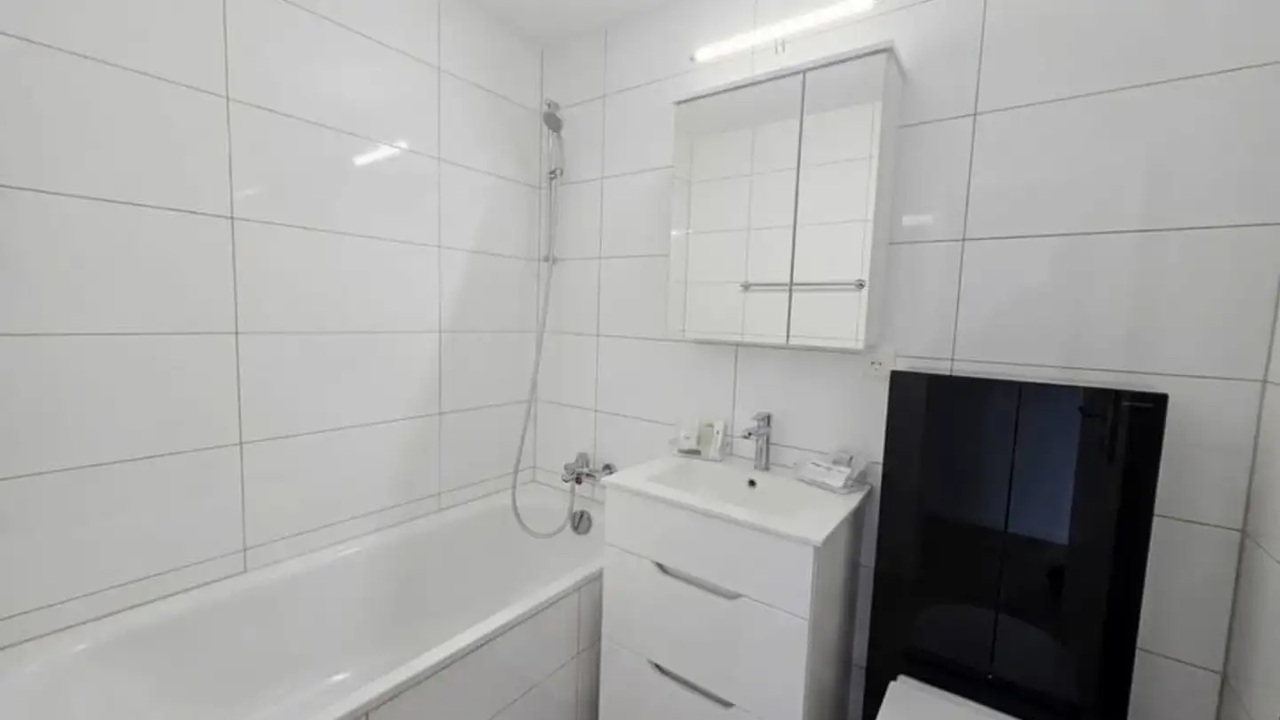 Wohnung mieten - Rue Georges-Favre 4, 2400 Le Locle - Foto 3