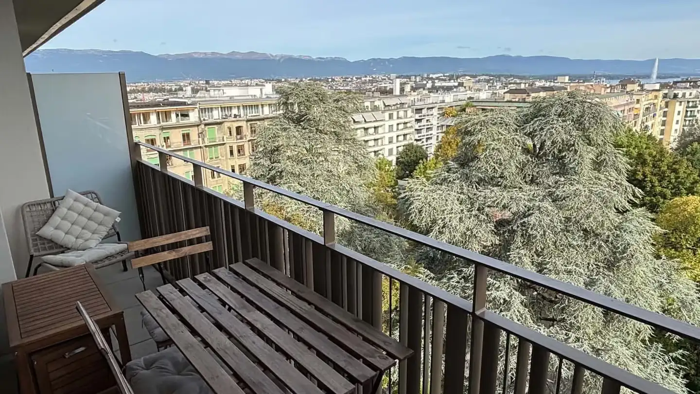 Apartment for rent - 1206 Genève - Photo 2
