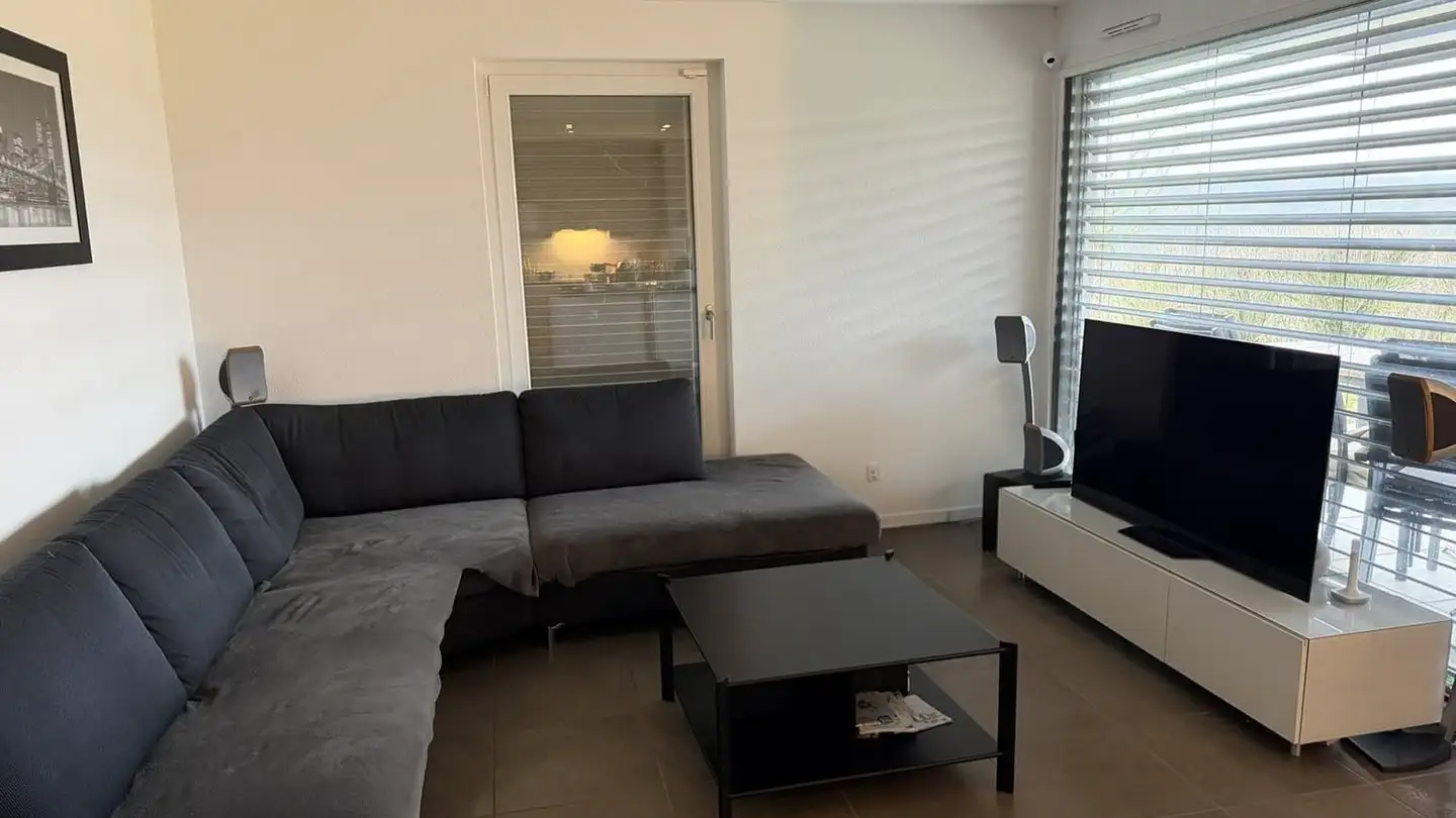 Appartement à louer - 1195 Bursinel