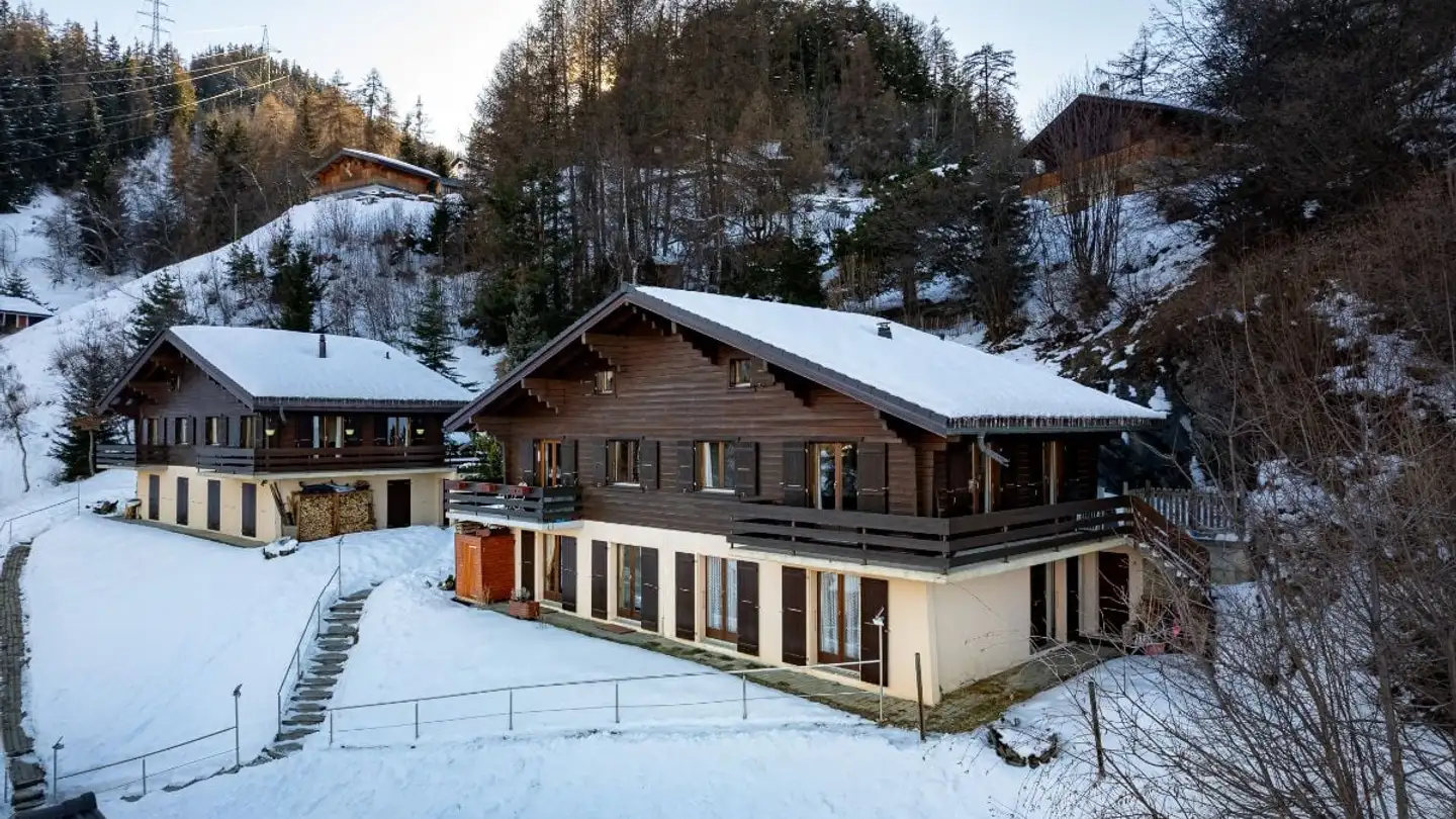 Chalet à vendre - Rue De La Biole 18, 1918 La Tzoumaz - Photo 2