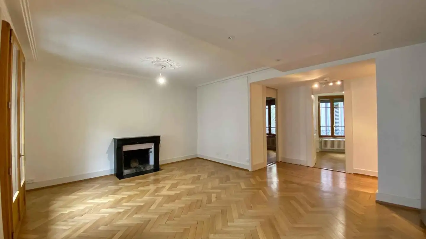 Apartment for rent - Rue Caroline 44, 1227 Carouge GE - Photo 2