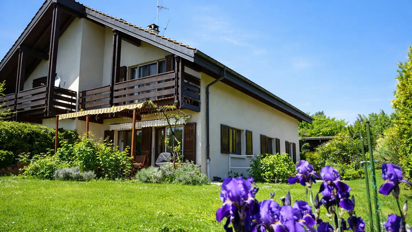 Single house for rent - 1295 Mies