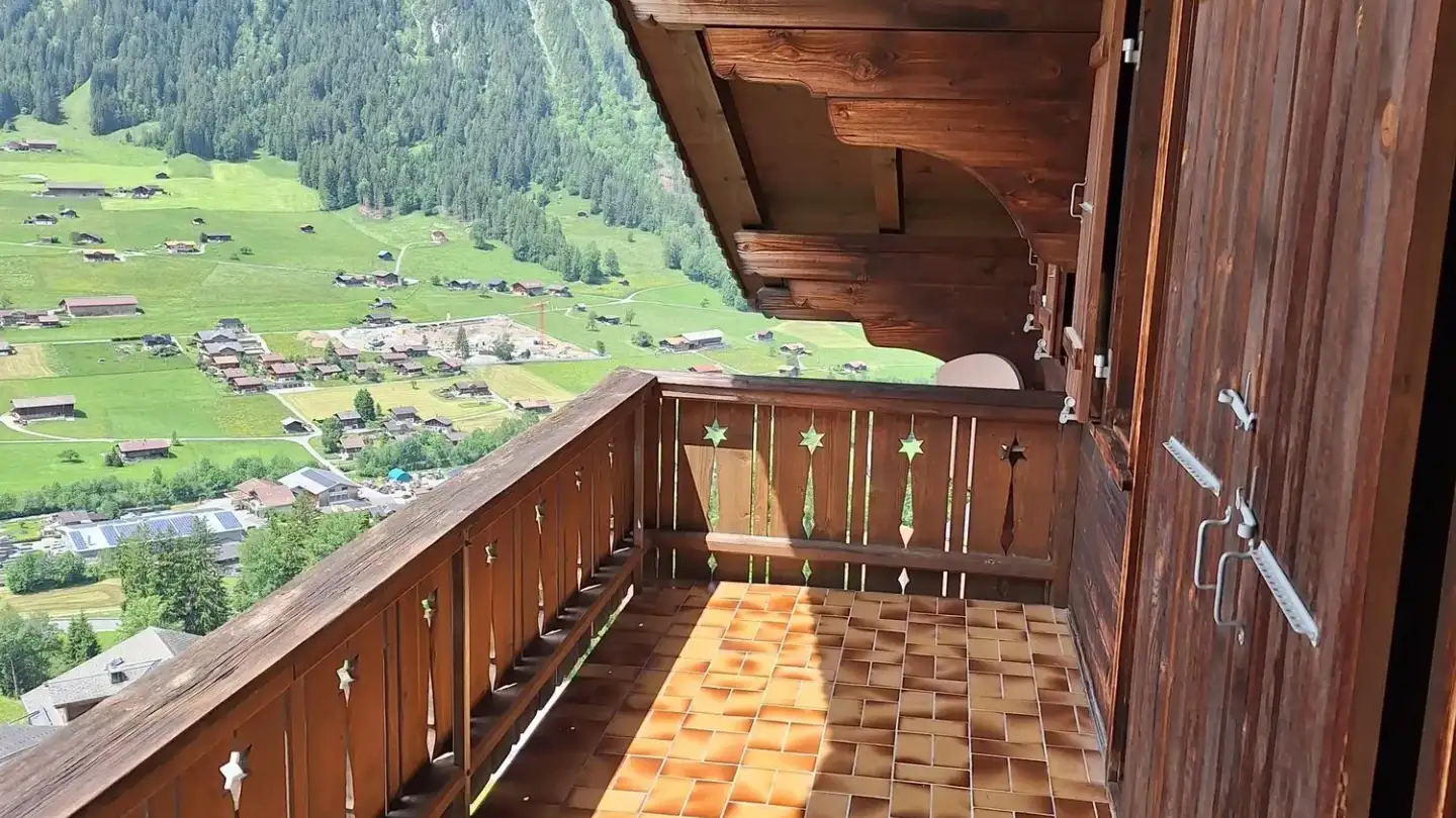 Attic flat for rent - Gutenbrunnenstrasse 97, 3775 Lenk im Simmental - Photo 2