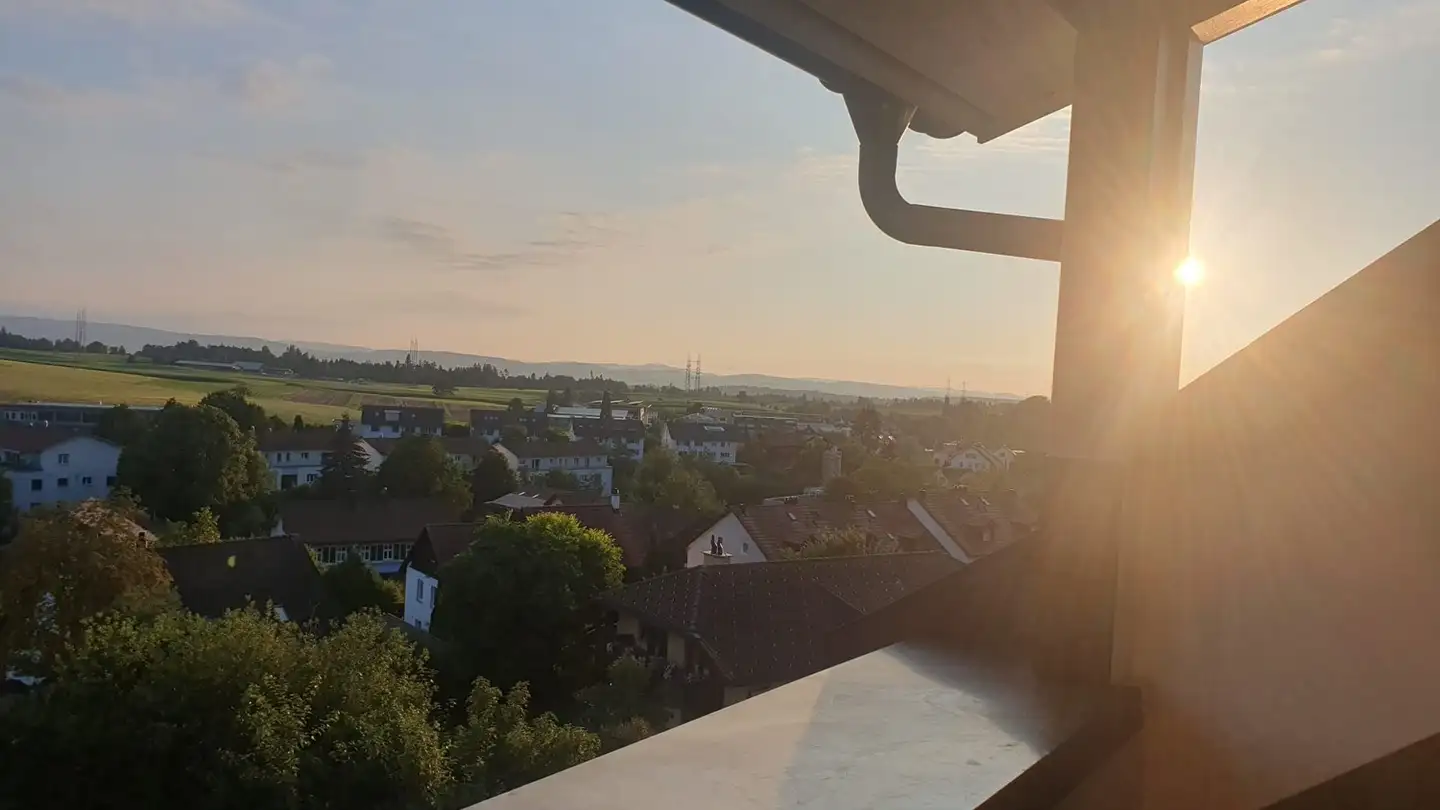 Wohnung mieten - Zimbergstrasse 63, 8335 Hittnau - Foto 3