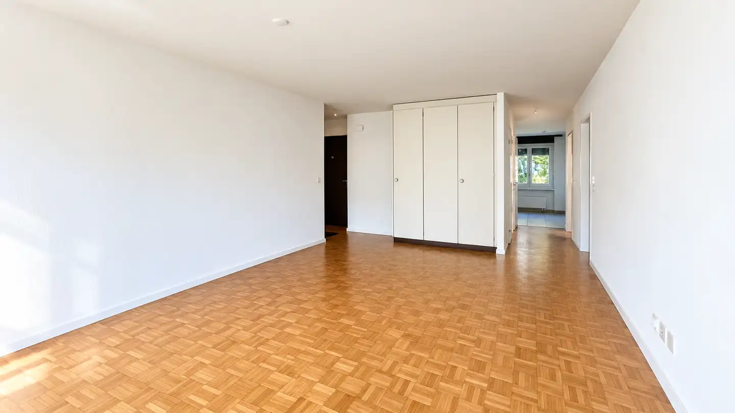 Wohnung mieten - Püntstrasse 9, 8165 Oberweningen - Foto 2