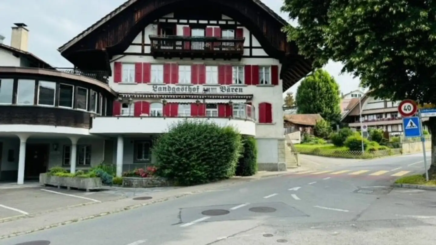 Immeuble mixte à vendre - Denkmalstrasse 1, 3176 Neuenegg