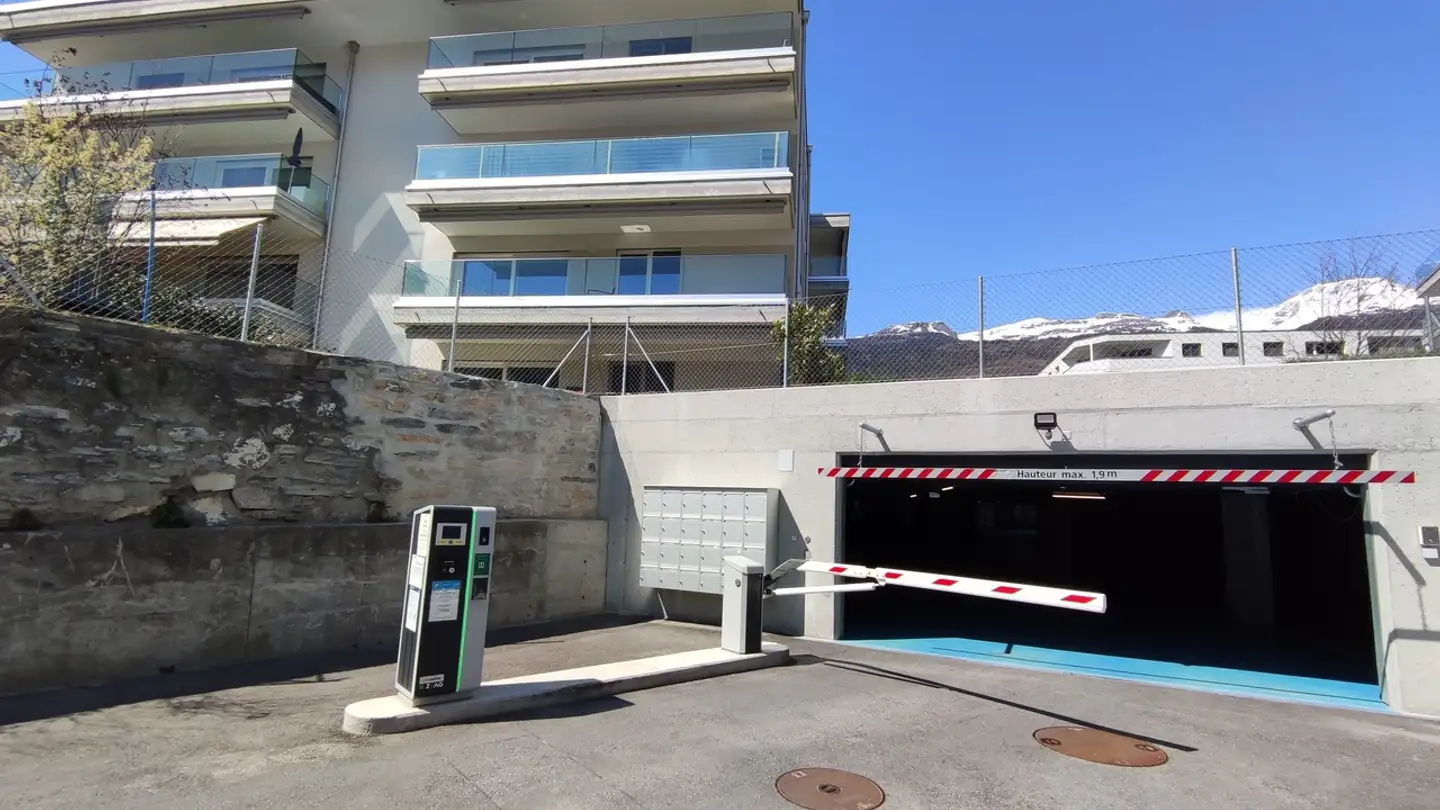 Garage singolo in affitto - Route De Sion 38, 3960 Sierre