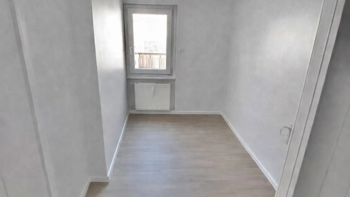 Apartment for rent - Farbstrasse 3, 7220 Schiers - Photo 3