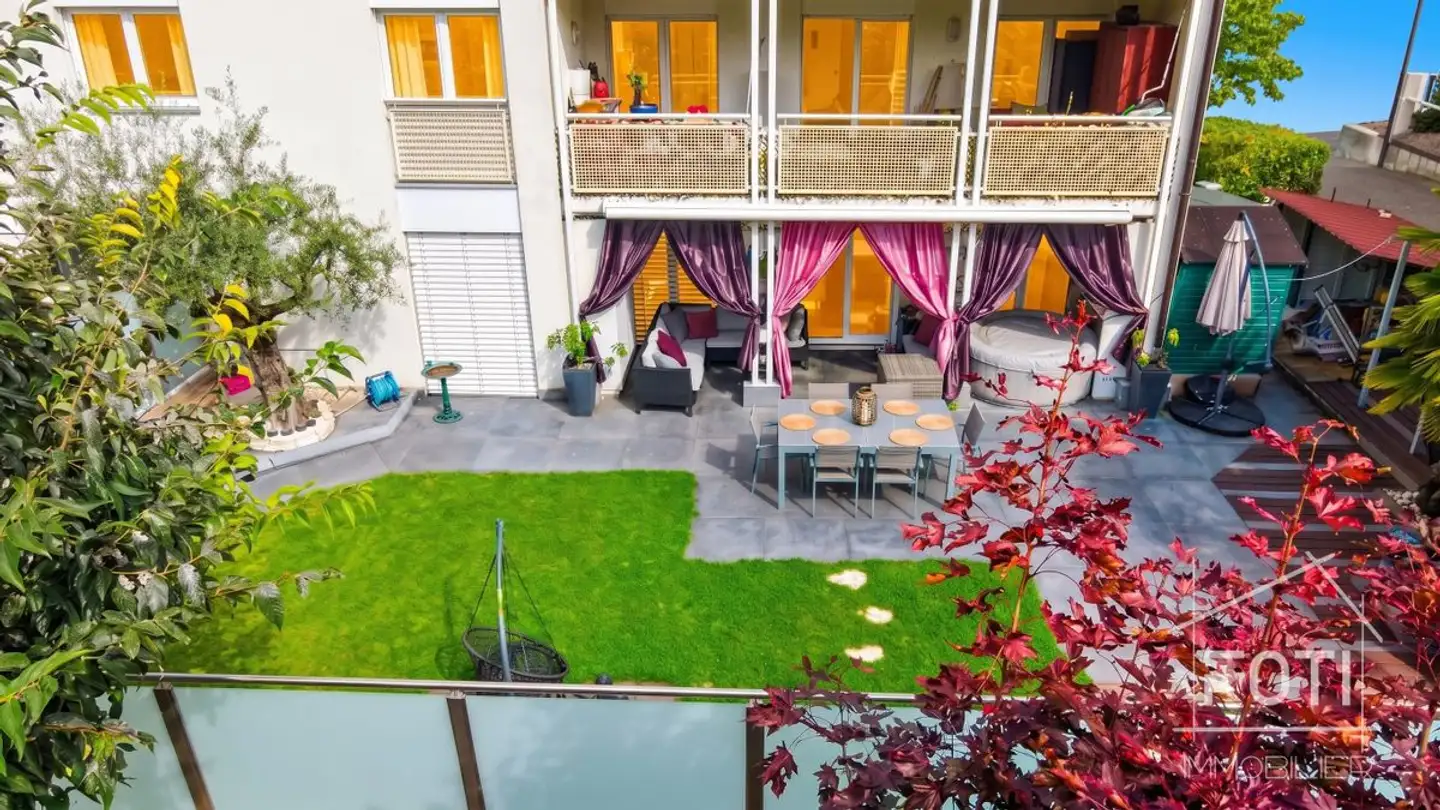 Stepped apartment for sale - 1896 Miex