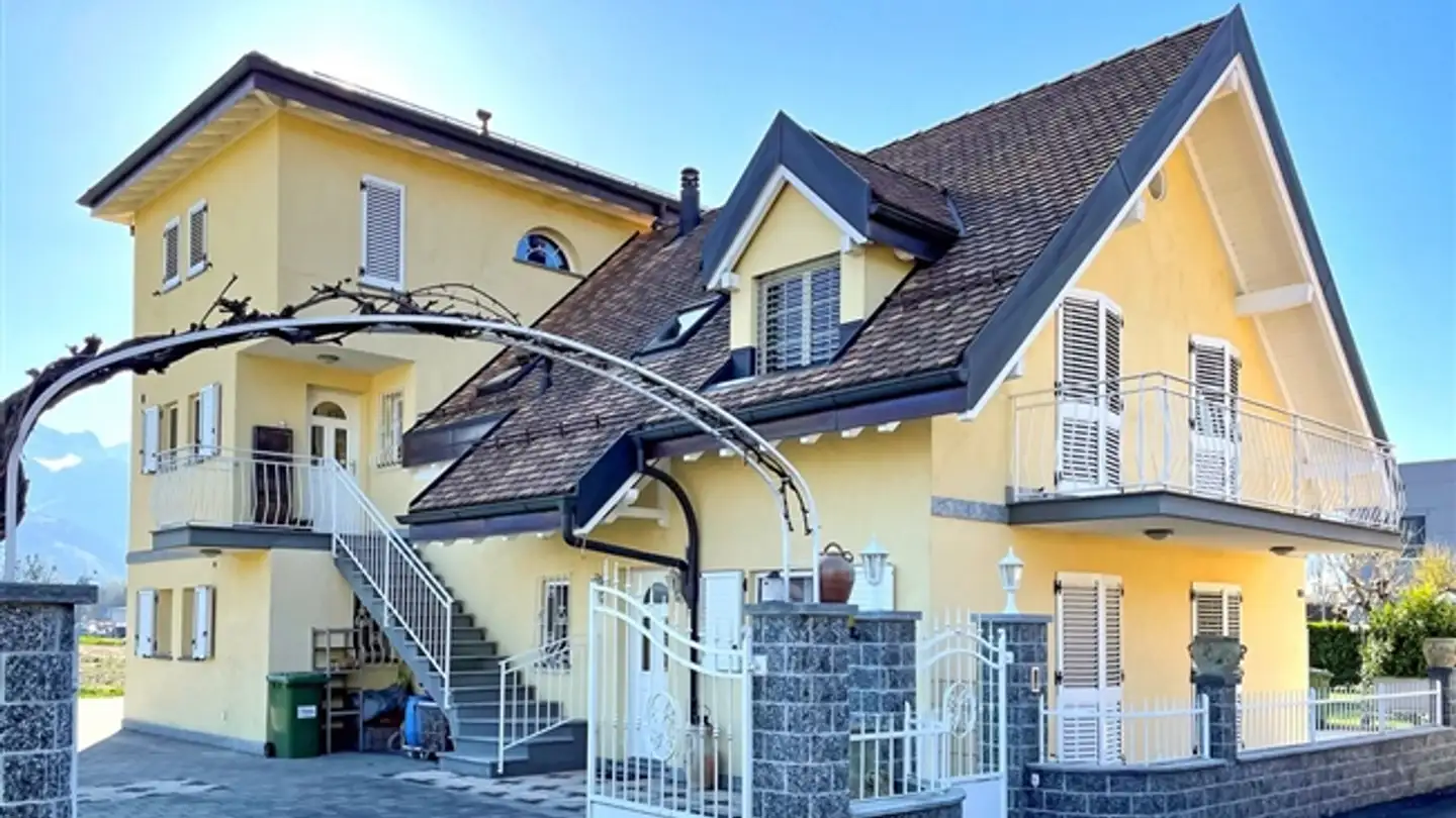 Maison en terrasse à louer - 1868 Collombey - Photo 2