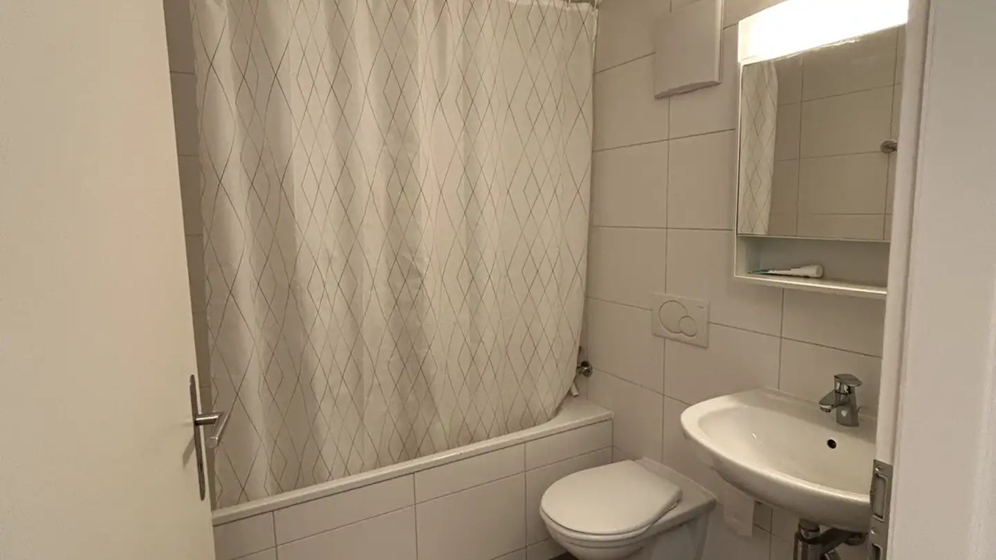 Single room for rent - Rue De Bassenges 3a, 1024 Ecublens VD - Photo 3