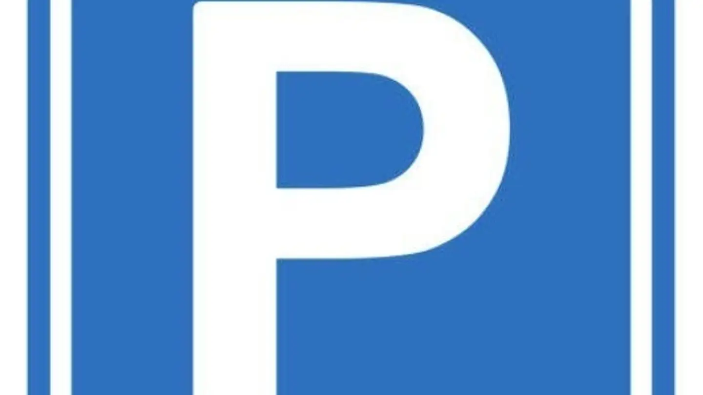 Place de parking souterraine à louer - Nesslerenweg 50, 3084 Wabern