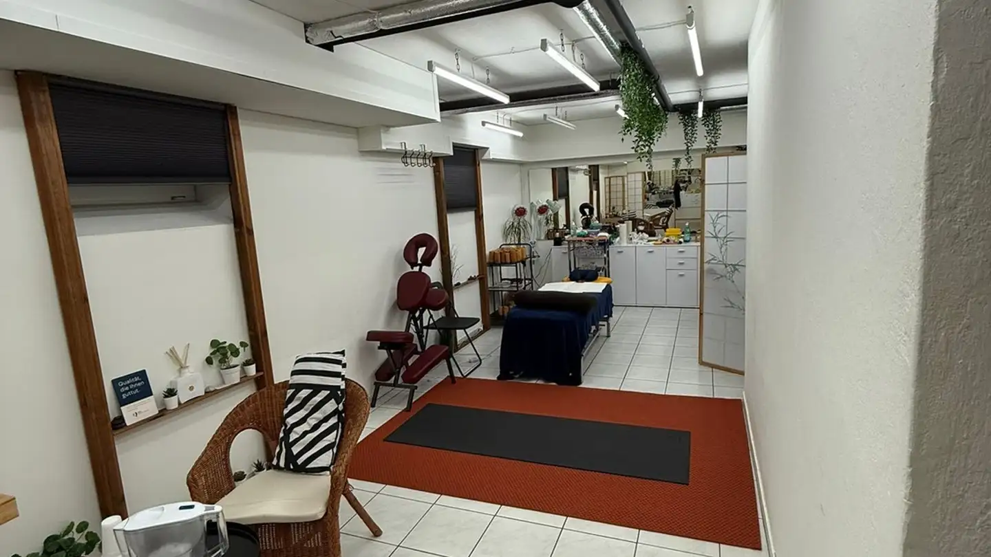 Commerciale in affitto - Bahnhofstrasse 59, 8154 Oberglatt ZH - Photo 2