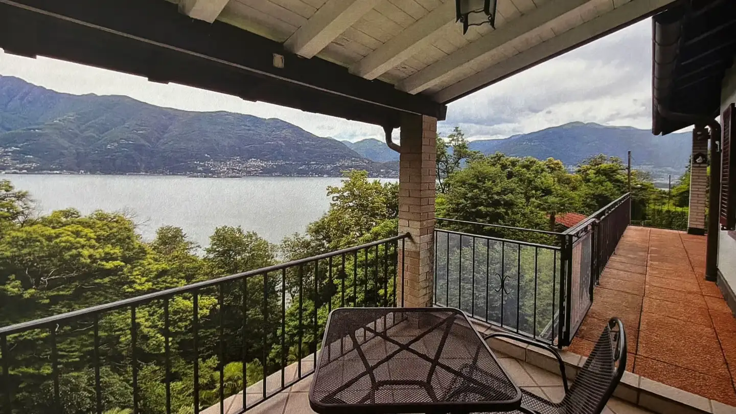 Appartement à louer - Via S.Abbondio 48, 6577 Ranzo