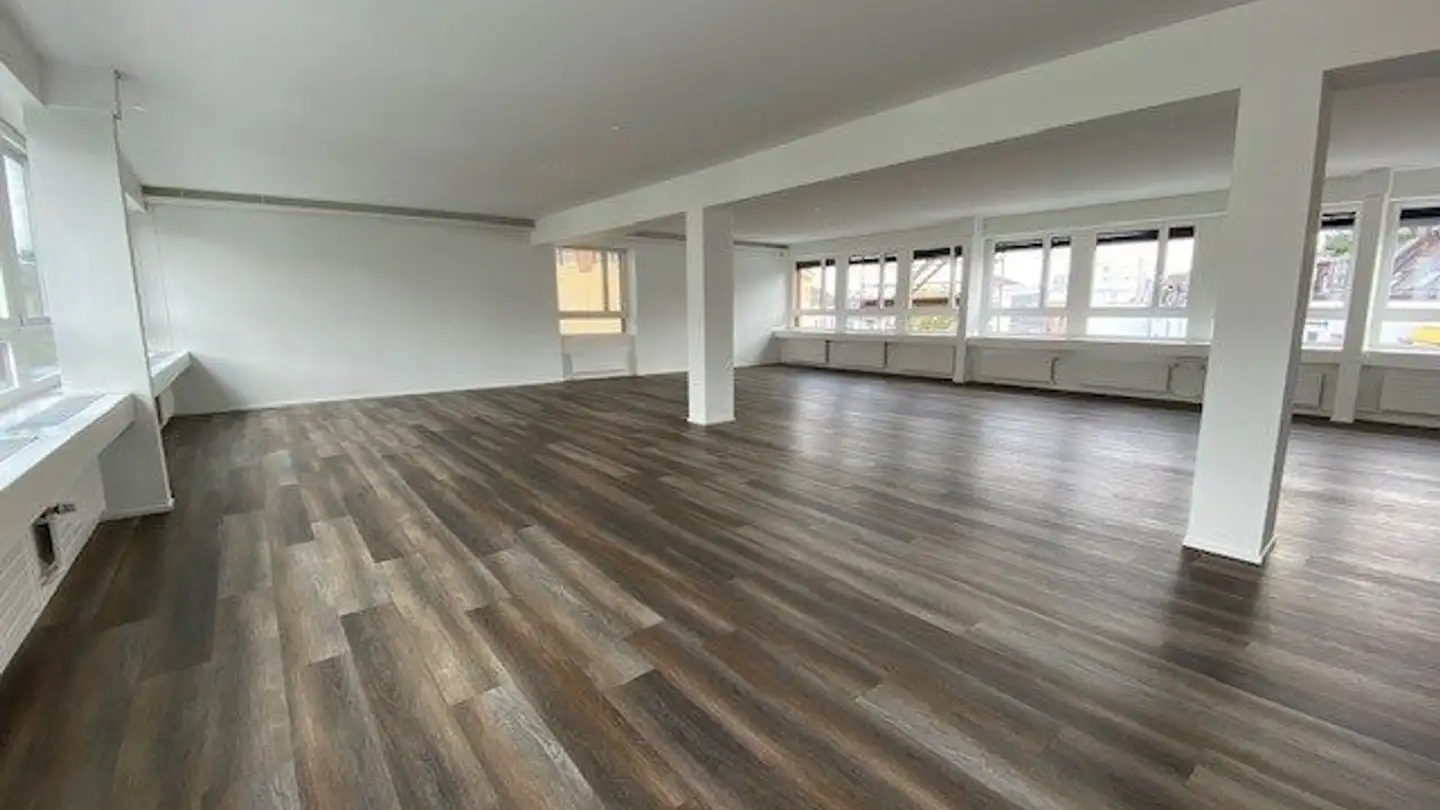 Spazio ufficio in affitto - Seebacherstrasse 4, 8052 Zürich