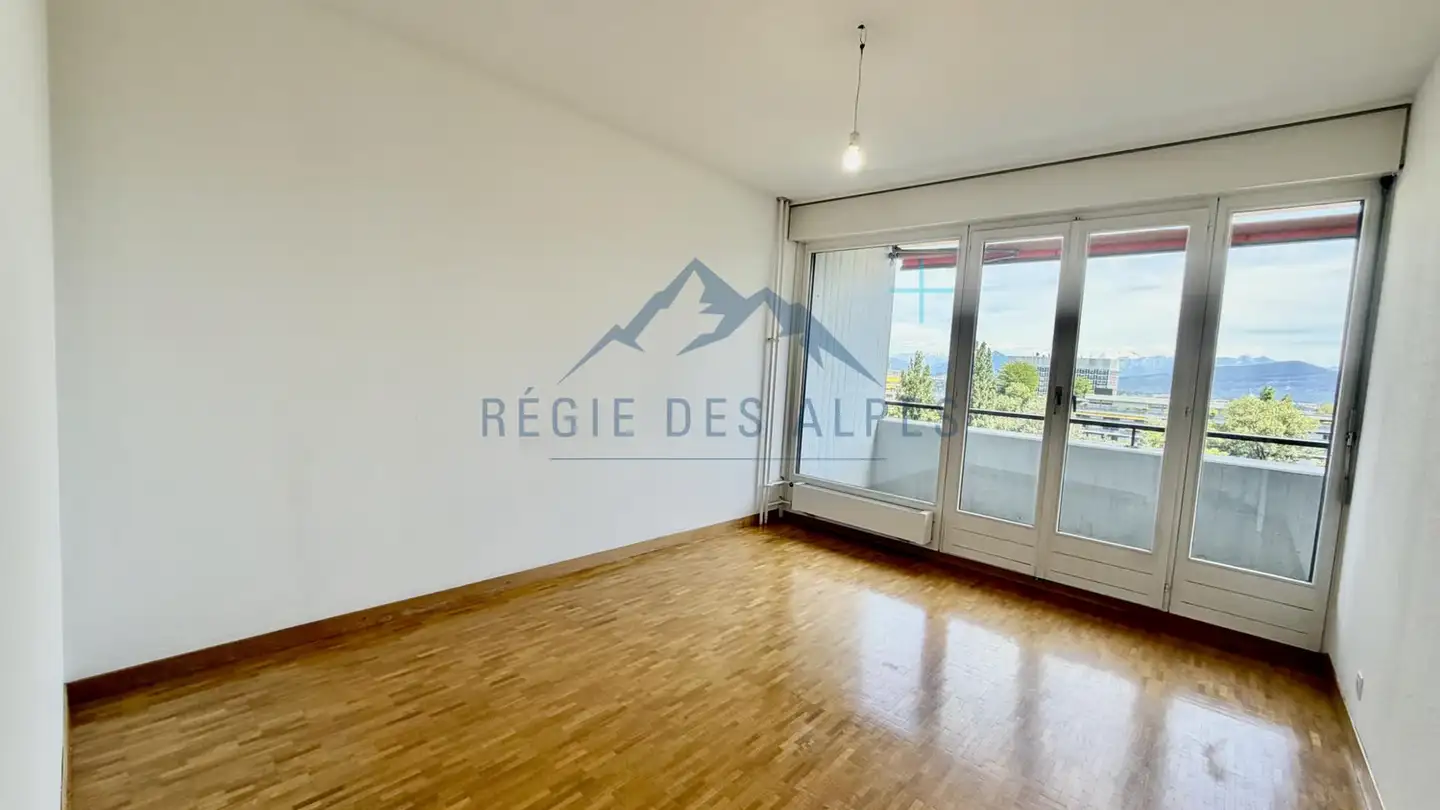 Apartment for rent - Chemin Briquet 18, 1209 Genève - Photo 4